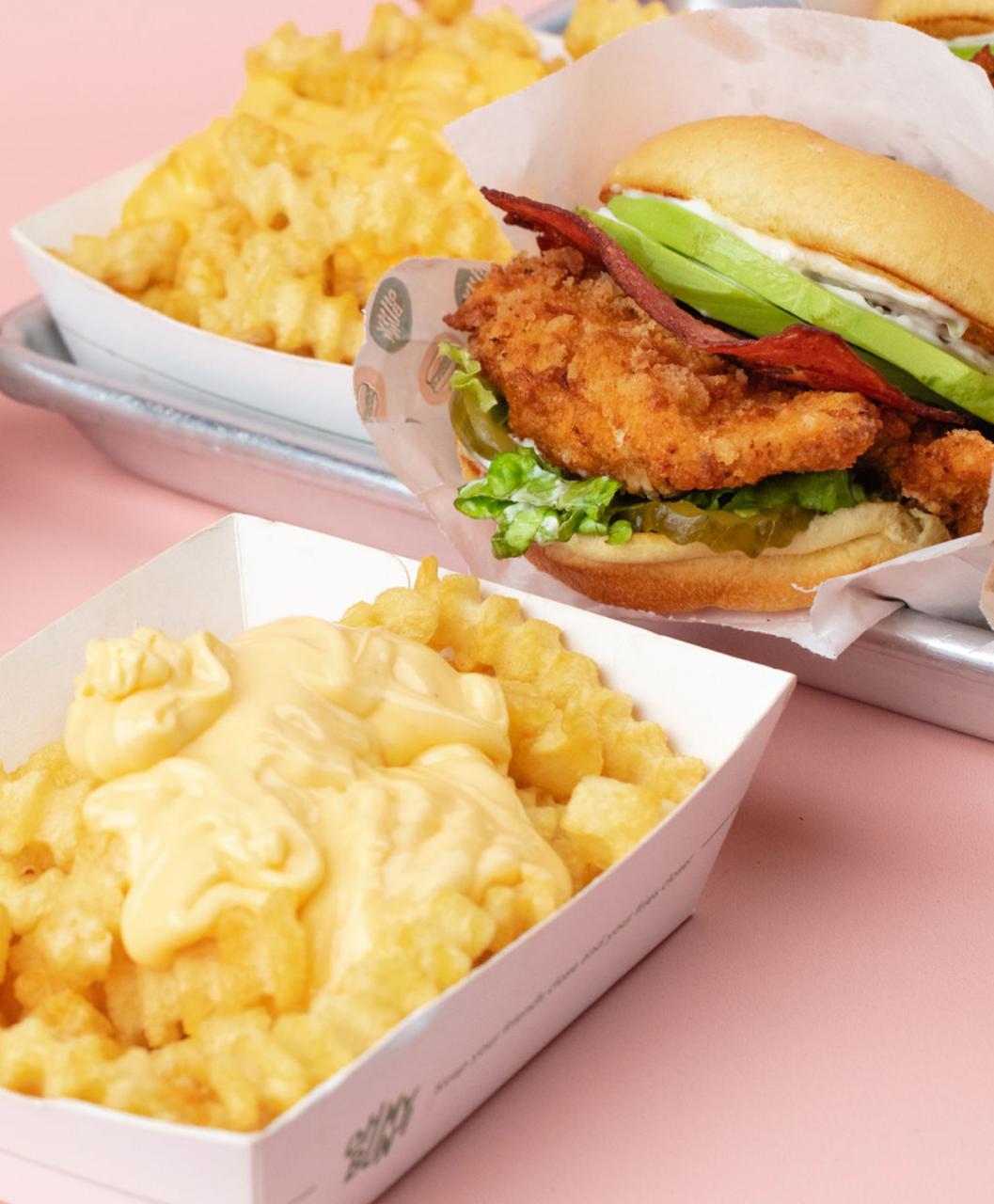 MENU LE AVOCADO CHICKEN 